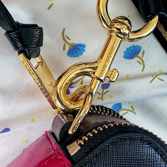 Marc Jacobs The Snapshot Crossbody Bag - Picture 4 of 5